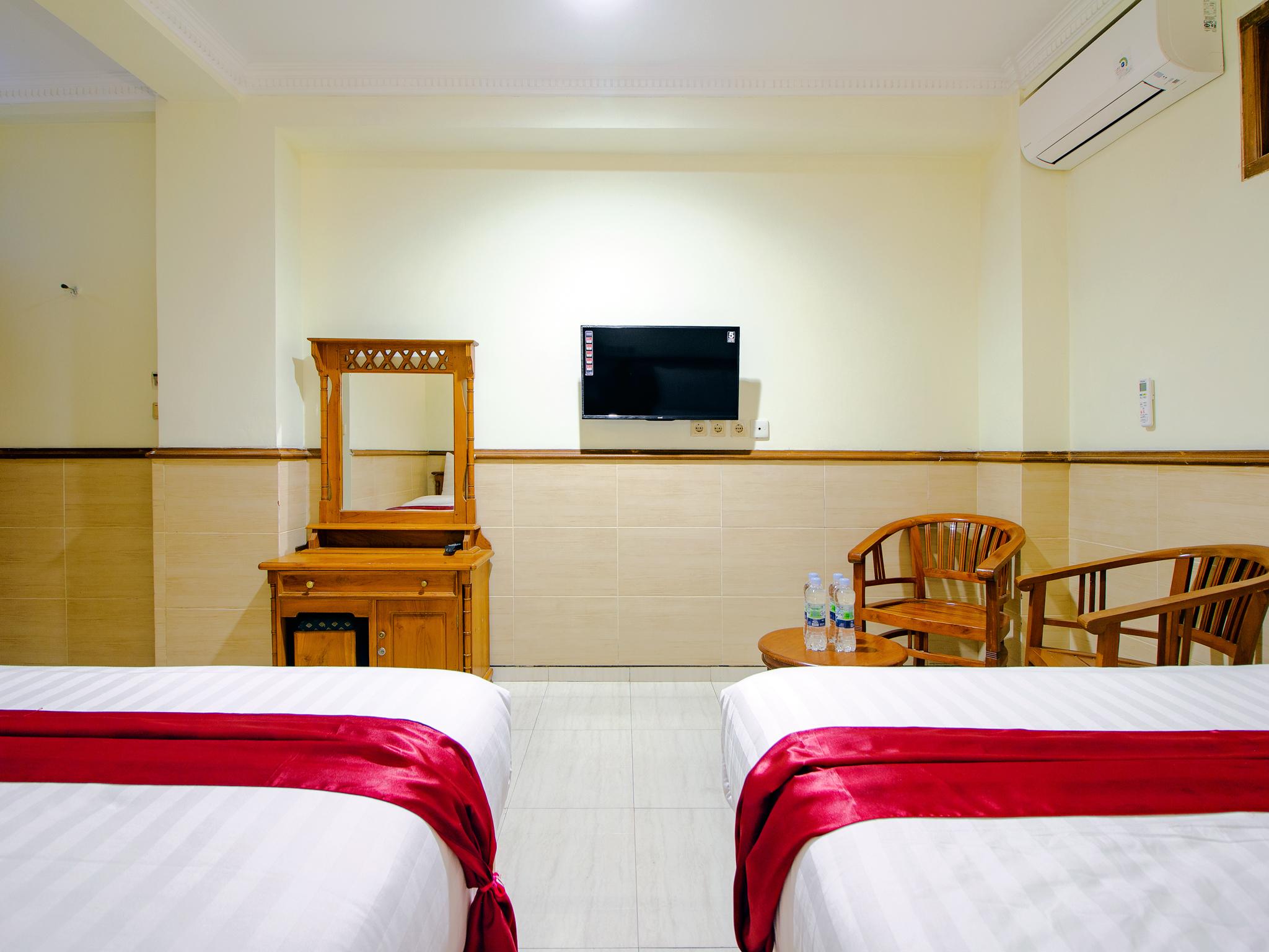 Oyo 1683 Hotel Musafira Syariah Yogyakarta Dış mekan fotoğraf