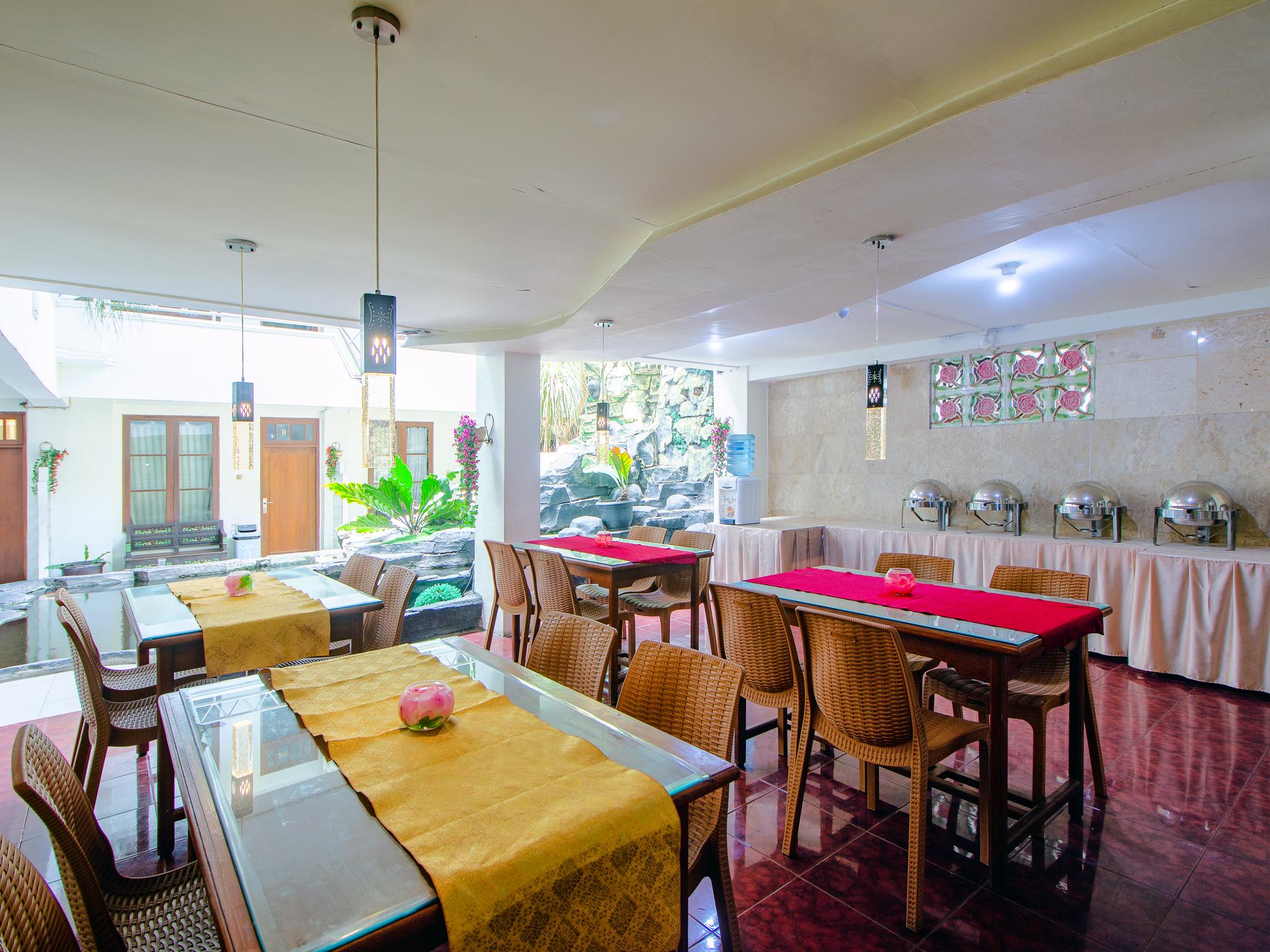 Oyo 1683 Hotel Musafira Syariah Yogyakarta Dış mekan fotoğraf